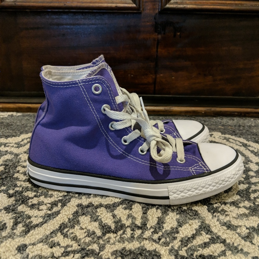 Converse High Top Purple